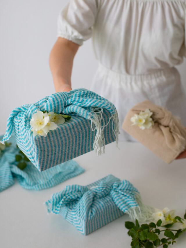 5 Perks of Fragrance in Cloth Packaging